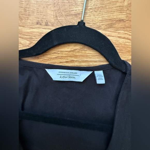 & Other Stories Black Wrap Dress Size 36 - Picture 3 of 6